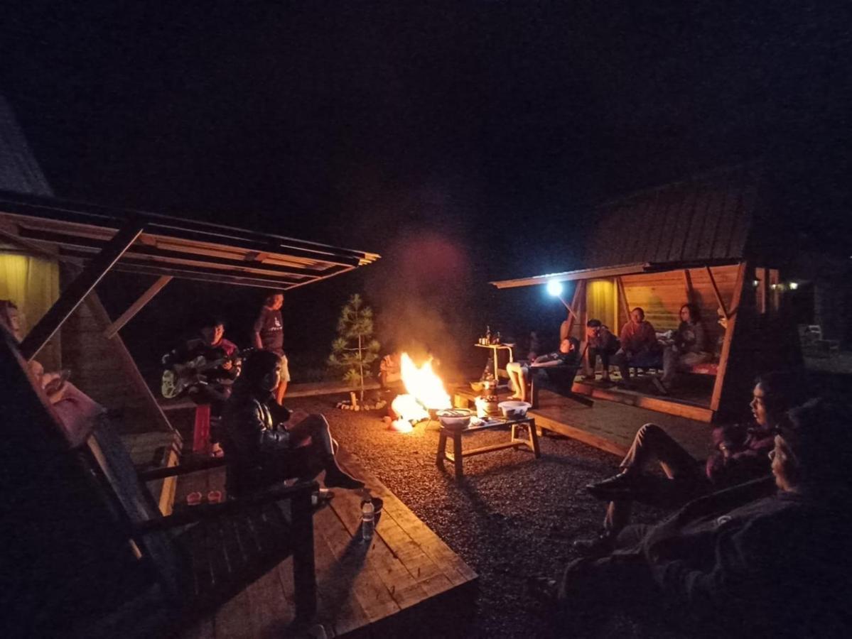 Wawowow Hotel Tomohon Luaran gambar